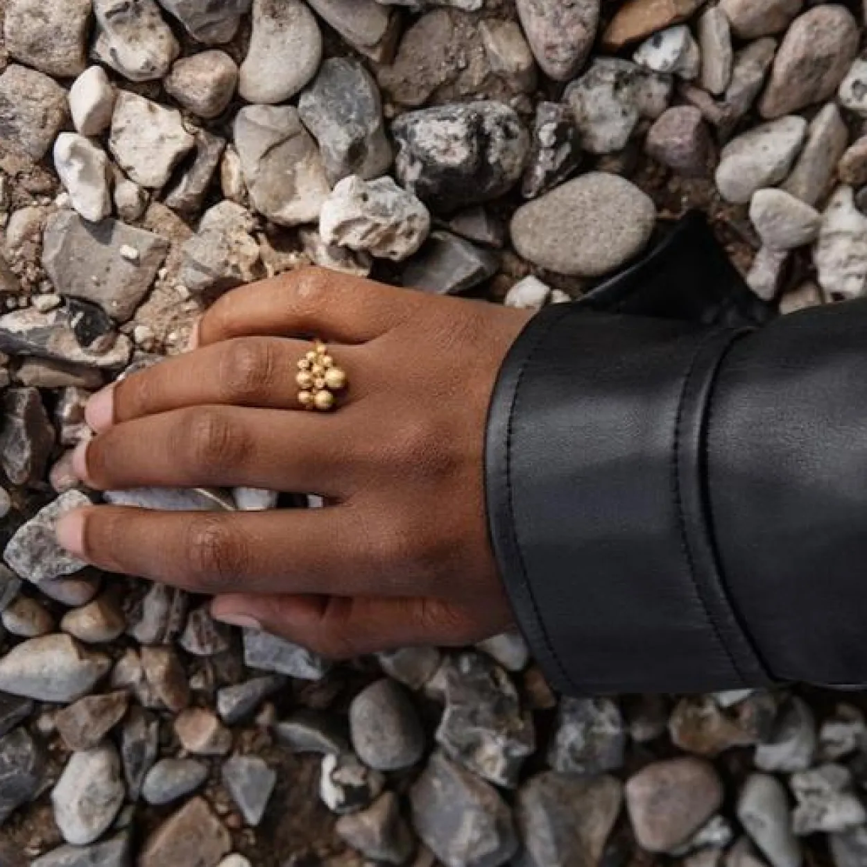 BYBIEHL PEBBLES RING FORGYLDT SØLV - 5-3801A-GP