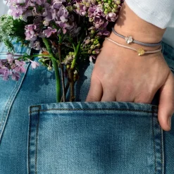 FLORA DANICA SILKE ARMBÅND BLÅT FIRKLØVER SØLV - FLC-SILK-BLUE-16-S