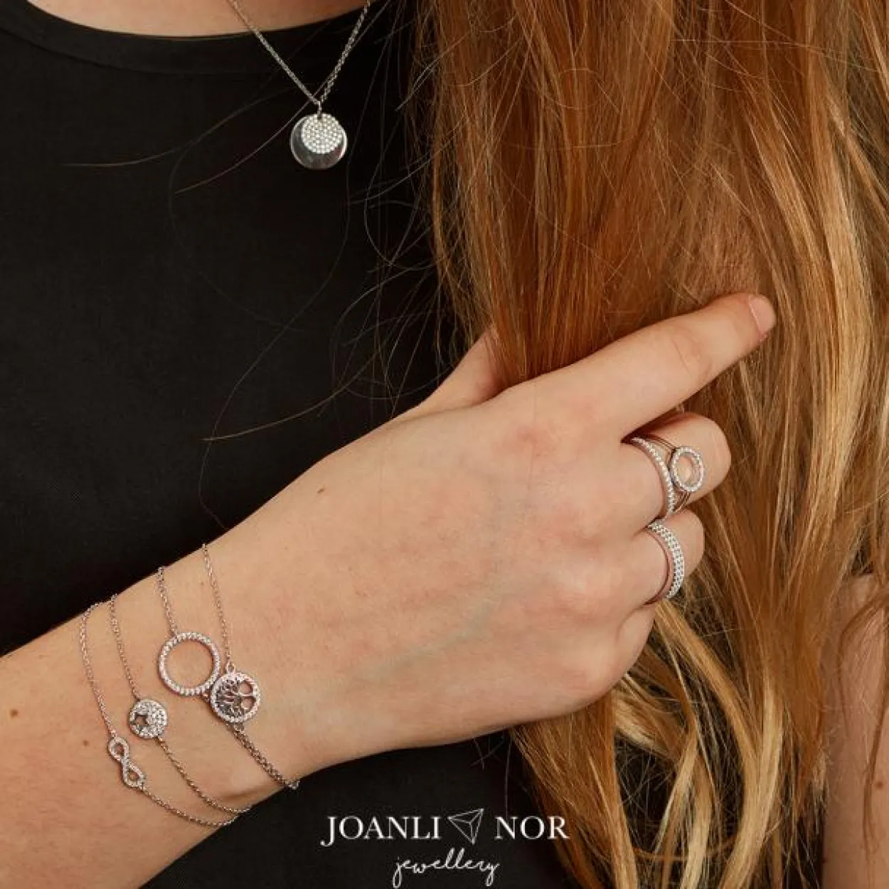 JOANLI NOR ANNANOR ARMBÅND SØLV CIRKEL MED ZIRKONIA - 80450110900