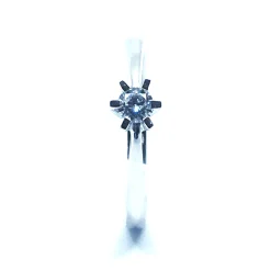 14 KT. HVIDGULD CARLA RING MED BRILLANT 0,15 CT. W/SI