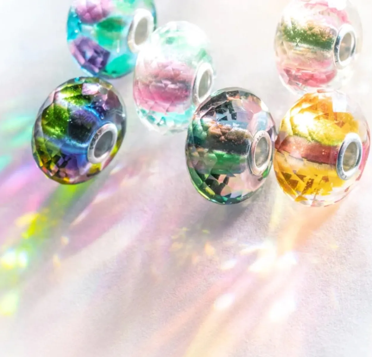 TROLLBEADS GLAS LAG AF STYRKE OG TILLID -TGLBE-30112